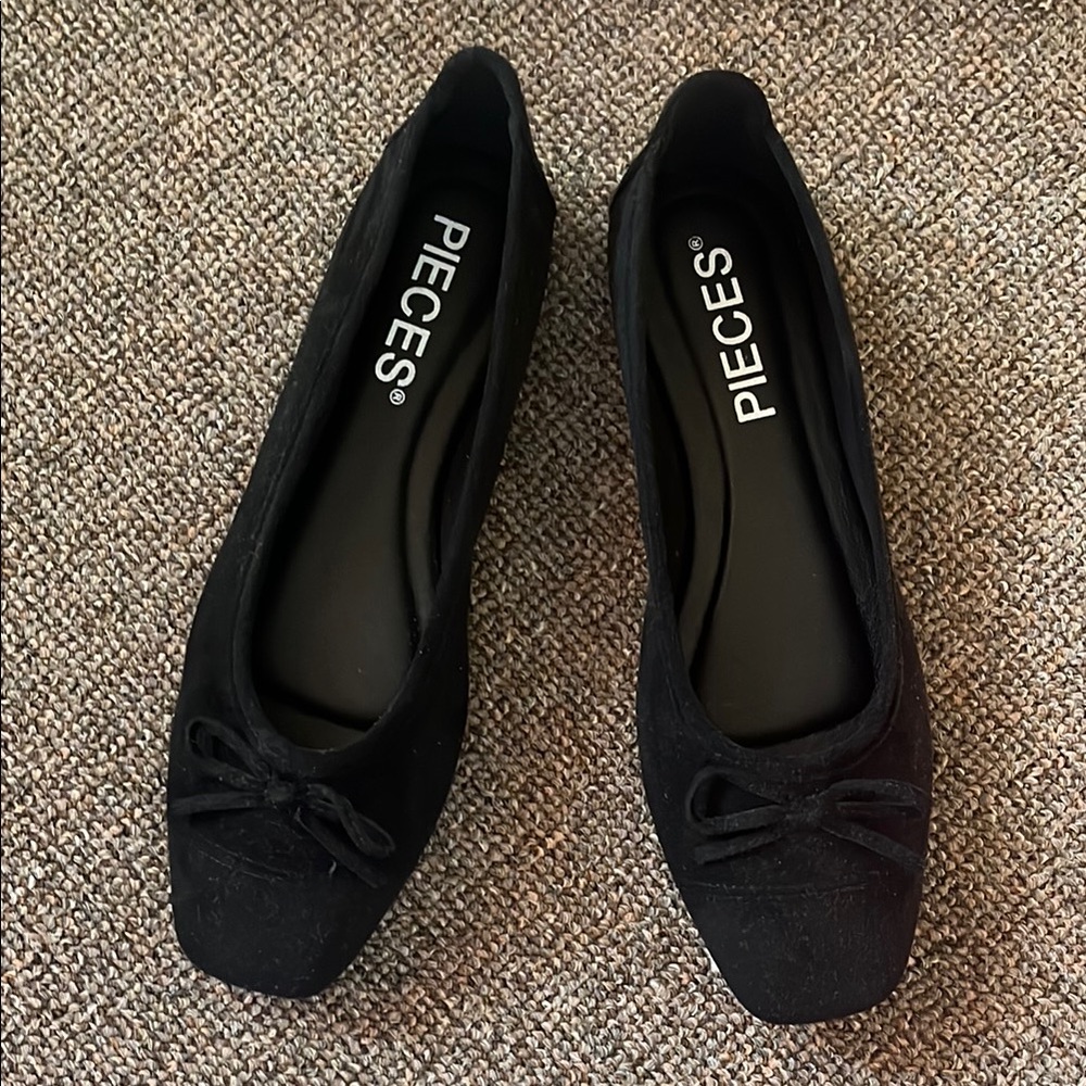 Black Faux Suede Ballerina Flats with Bow Detail